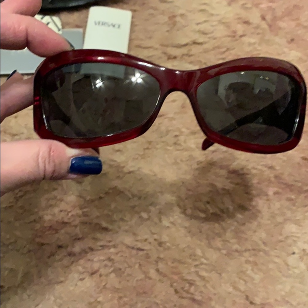 Versace Sunglasses - Picture 3 of 9